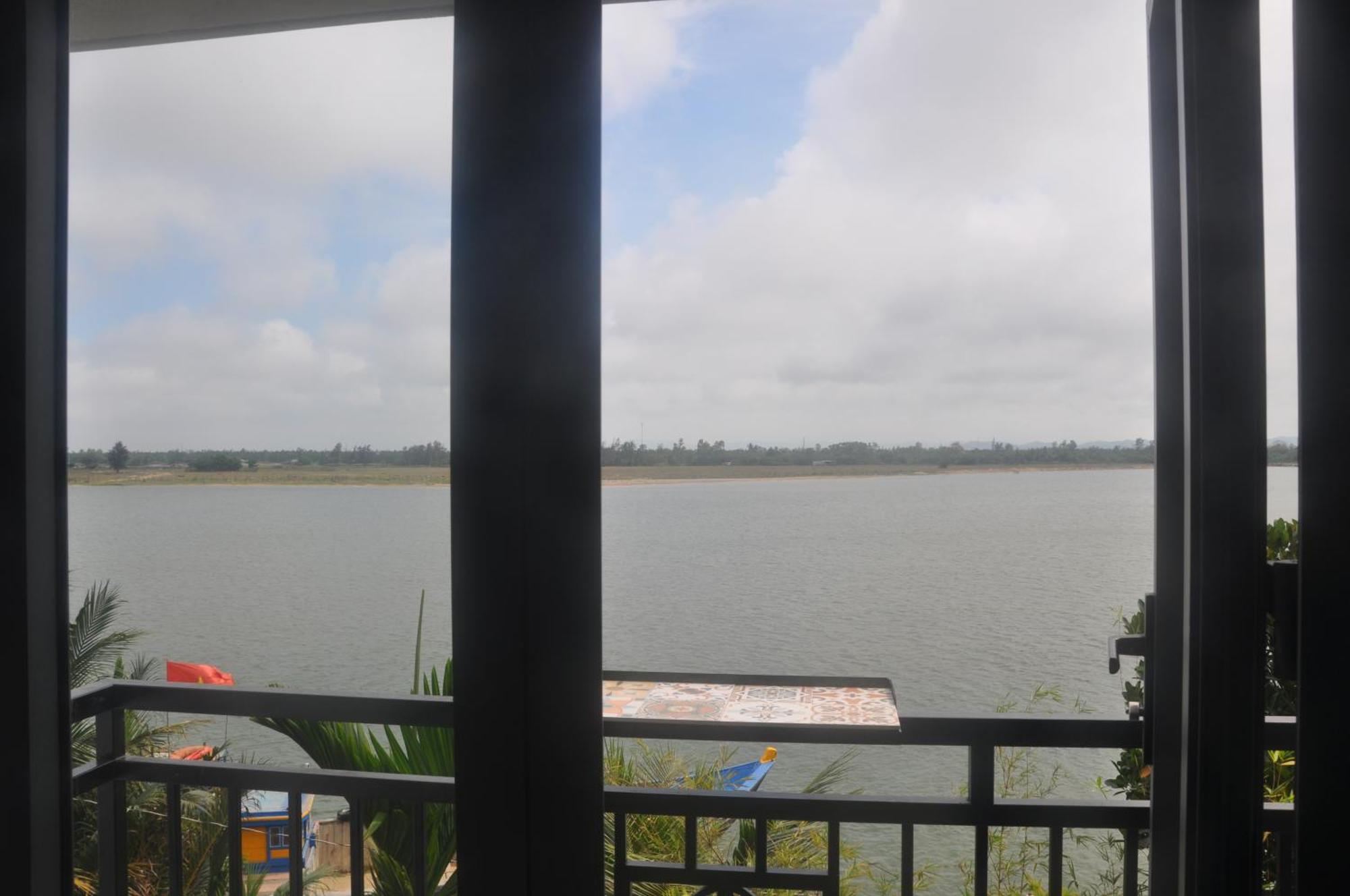 Hotel Autumn Bay Retreat Hoi An Exterior foto